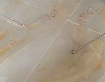 嘉定瓷砖空鼓维修公司分享粘合剂选择不当在瓷砖铺贴过程中可能导致以下问题